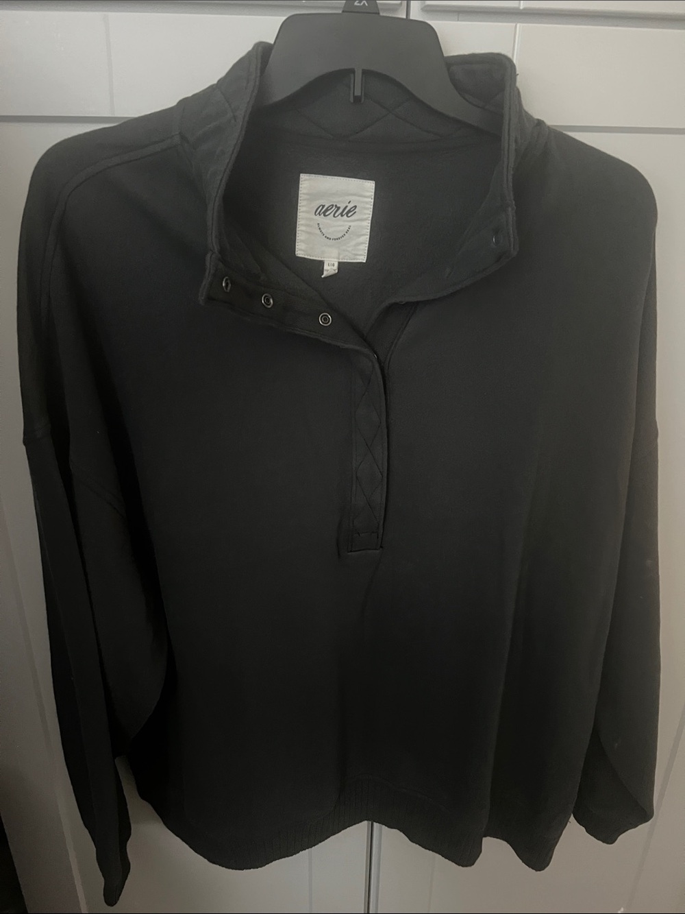 aerie Black Snap-Placket Crewneck Hoodie